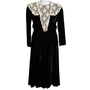 Vintage 70s Scott McClintock Black Velvet Maxi Dress Sz 10 Ivory Lace Goth Boho